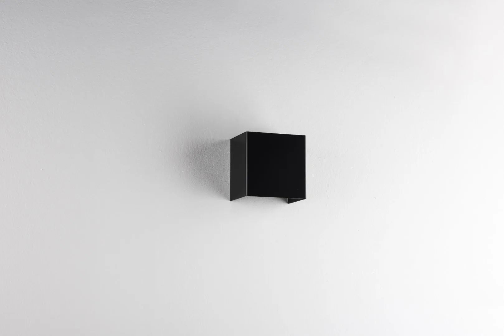 Orion Horizontal Mono