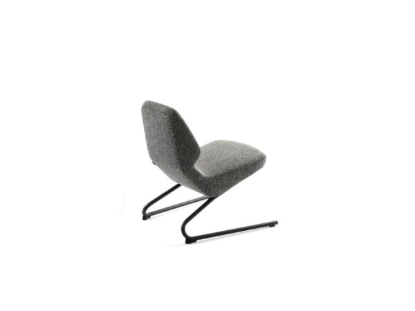 Oblique - Easy chair 7