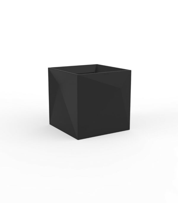 Faz - Ghiveci cub 1