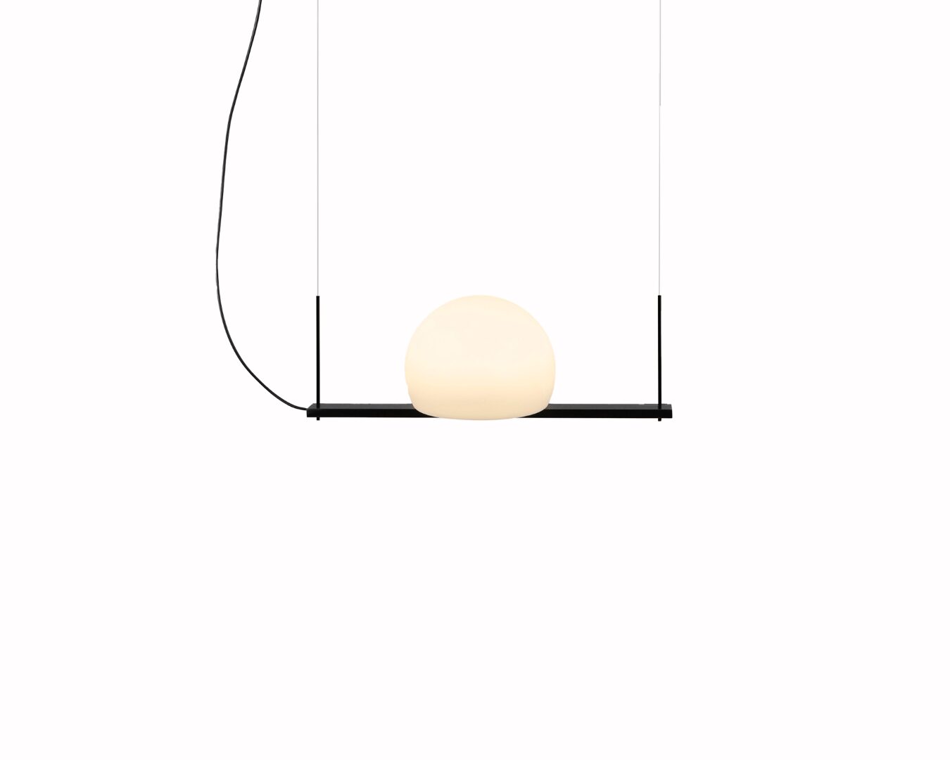 Lustra CIRC- design minimalist