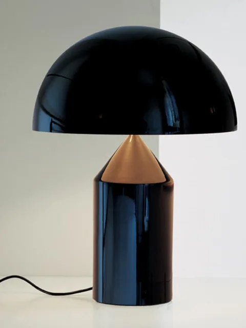 Imagine cu Atollo, lampa modernă italiană