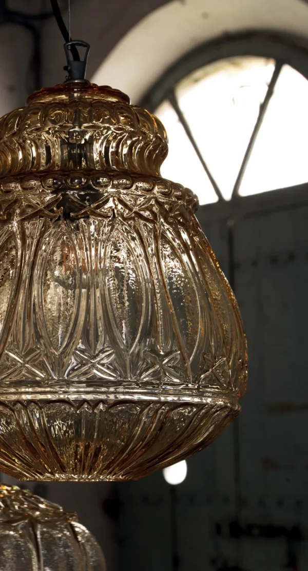 Lustre Karman Ginger Paglierino moderne
