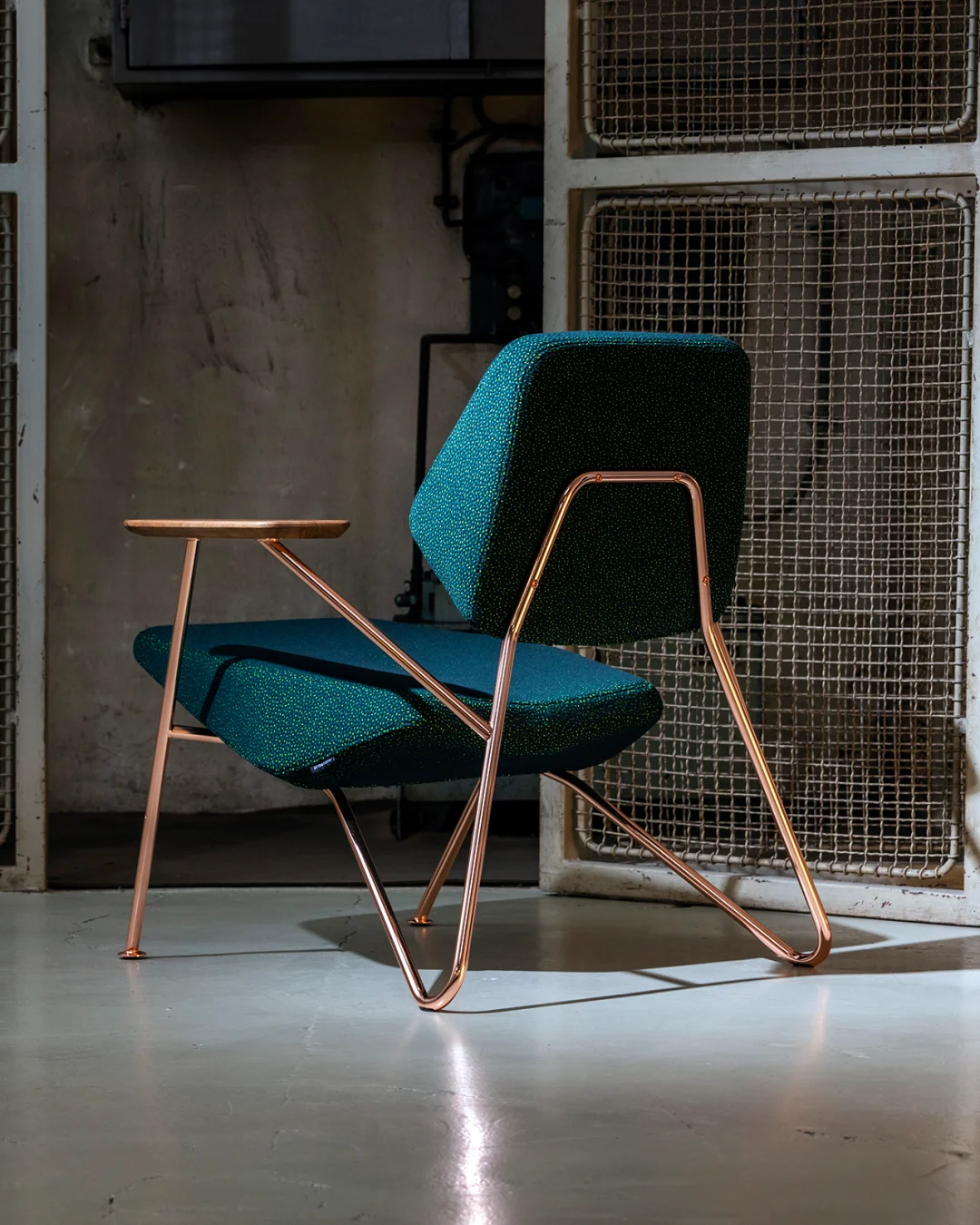 01_Polygon_collection_gallery_png_iyu34u Masuta cafea Polygon low