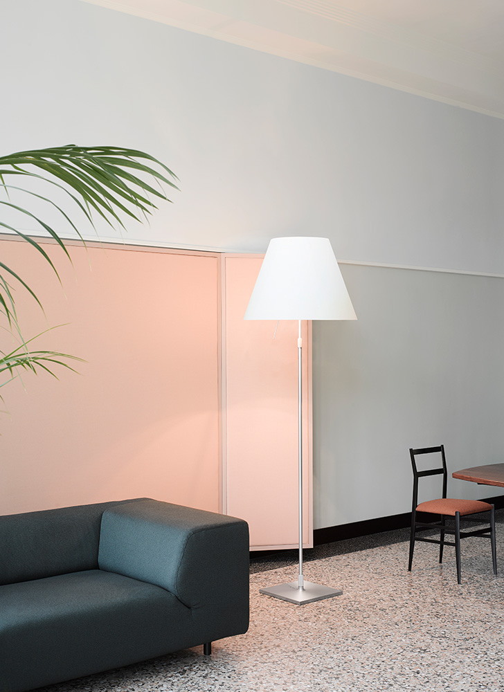 Lampadar Grande Costanza