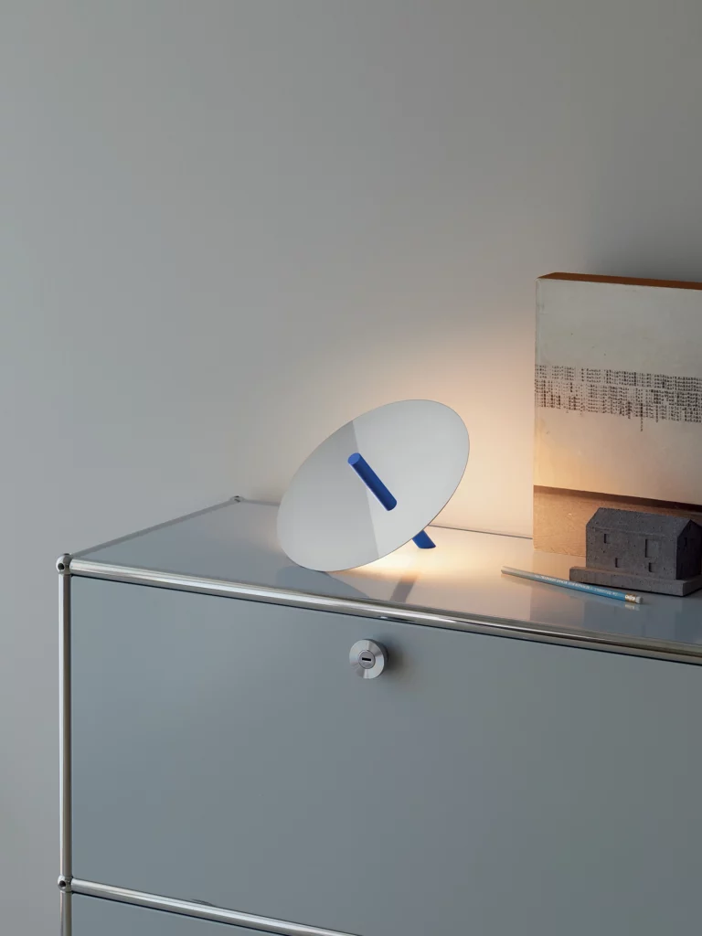 luceplan-millimetro-table-768x1024 Veioza Millimetro